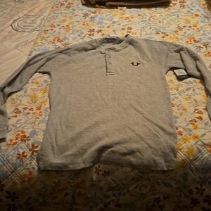 True religion size small